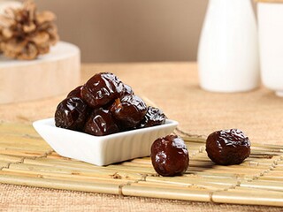 描写下雨的诗句（描写下雨的诗句优美）