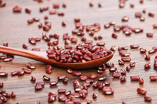 不该的相思爱情诗歌（相思泪不该爱的人）