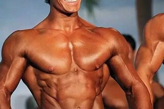 适合女生艺考的诗歌（女生表演艺考诗歌）