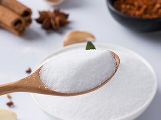 给朋友的元旦微信祝福语50条（给朋友元旦祝福语简短）