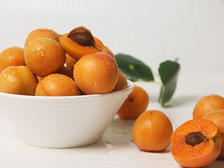 古诗词的作文_古诗词的作文素材