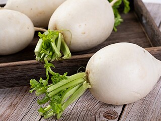 鼓励别人的名言警句摘抄（鼓励他人的名言）