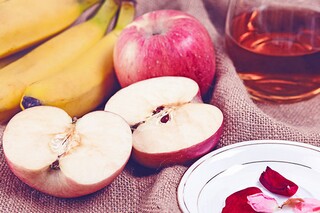 文艺节目主持词（文艺节目主持词串词）